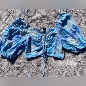 Blue Floral Balloon Sleeve Lace-up Crop Top - Medium, wild fable